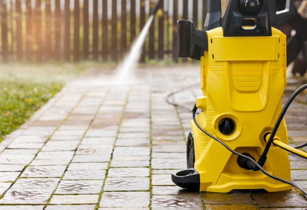Best Spring Cleaning  in Kensington, CT